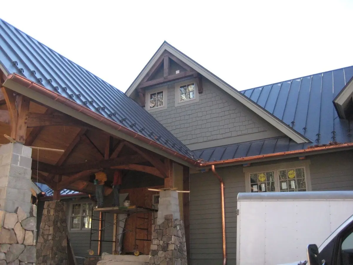Craftsman Roofing team delivering quality roofing work in Kingsville